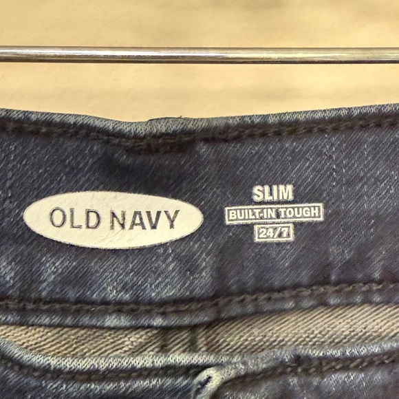 Old Navy: Men's Dark Blue Wash Built In Tough Slim Denim Jeans, Size 29 x 30 - Picture 2 of 8